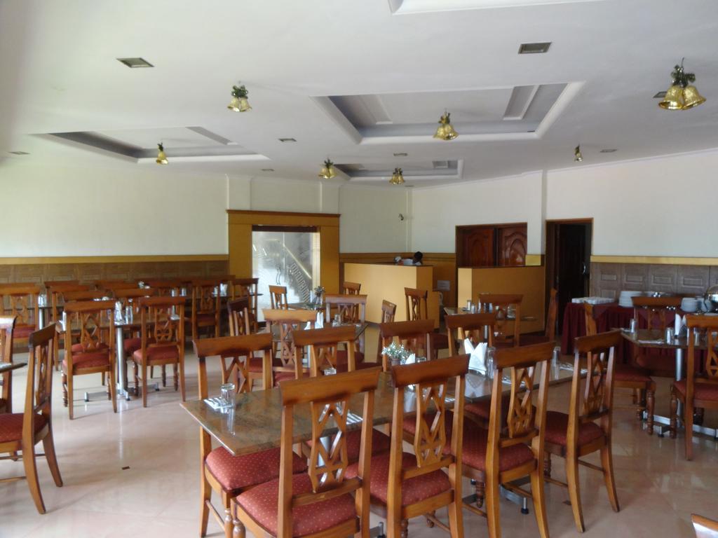Hotel Lakeview Ooty Ngoại thất bức ảnh