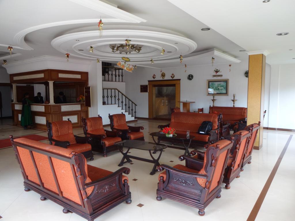 Hotel Lakeview Ooty Ngoại thất bức ảnh
