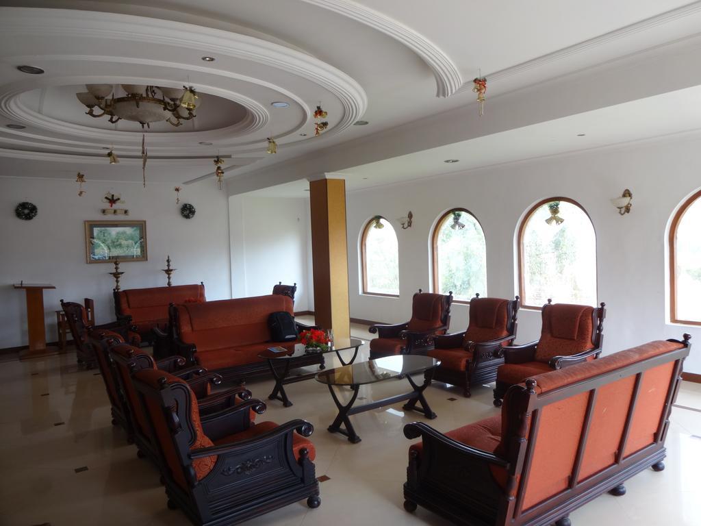 Hotel Lakeview Ooty Ngoại thất bức ảnh