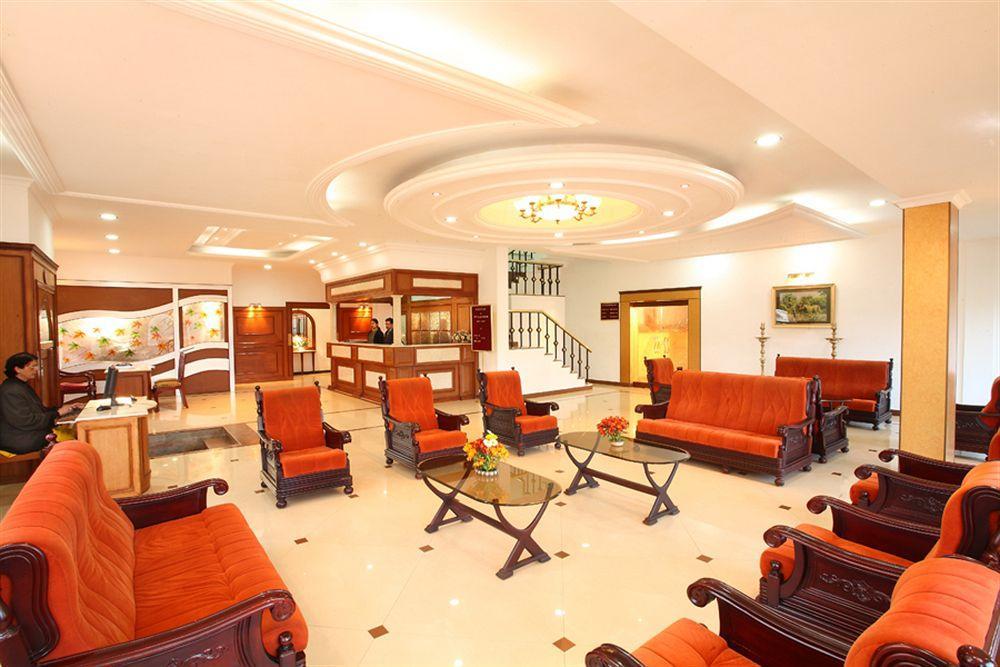 Hotel Lakeview Ooty Ngoại thất bức ảnh